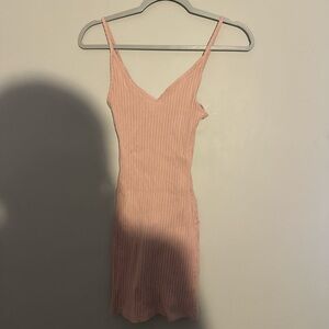 Elegant Pink Ribbed Dress